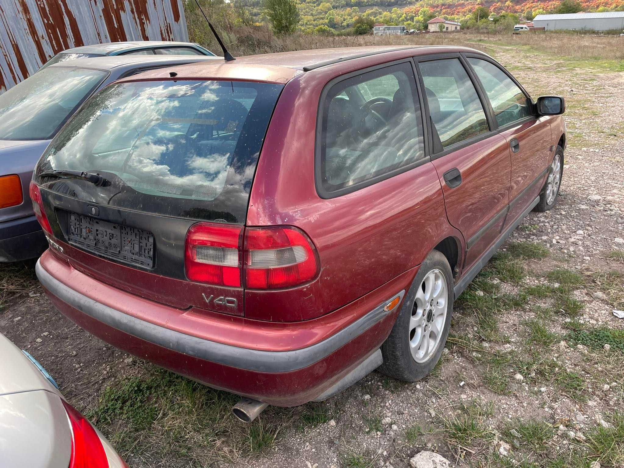 volvo v40 1.8 facelift кожа на части волво в40