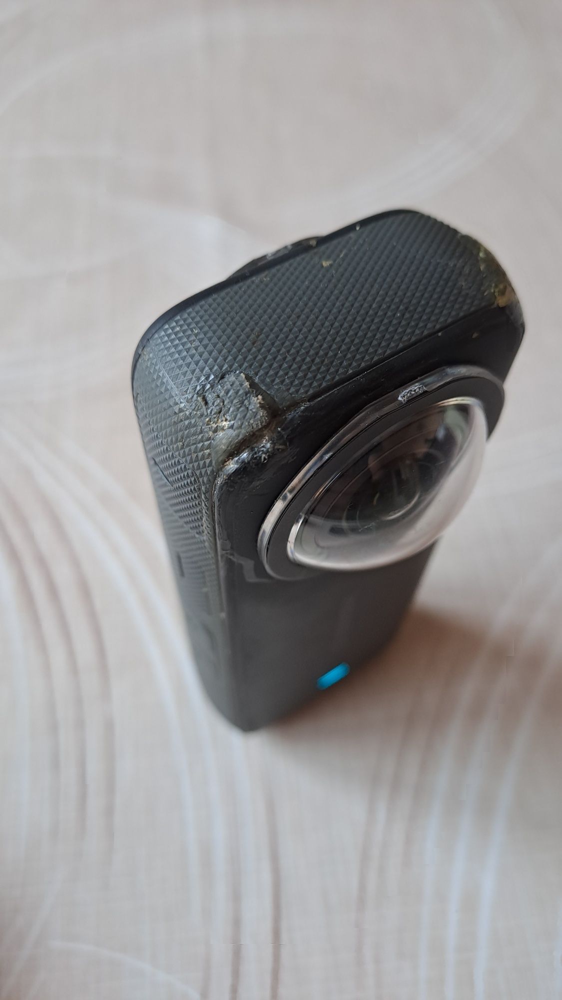 Продавам Insta360x3