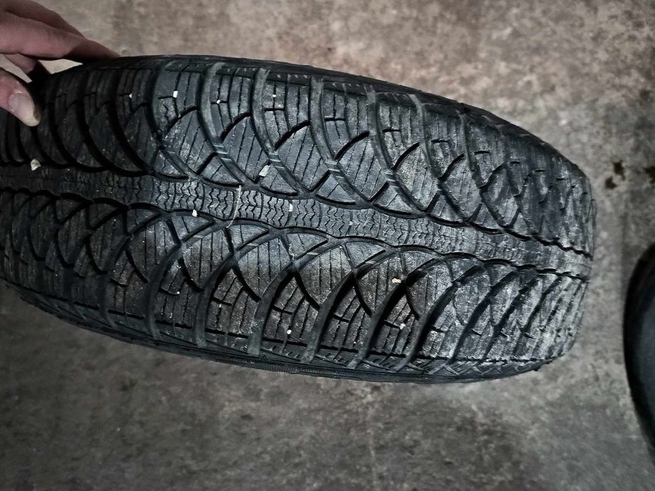 Джанти със зимни гуми Мерцедес 15"