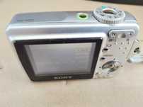 Малък фотоапарат Sony Cyber-shot DSC-S500