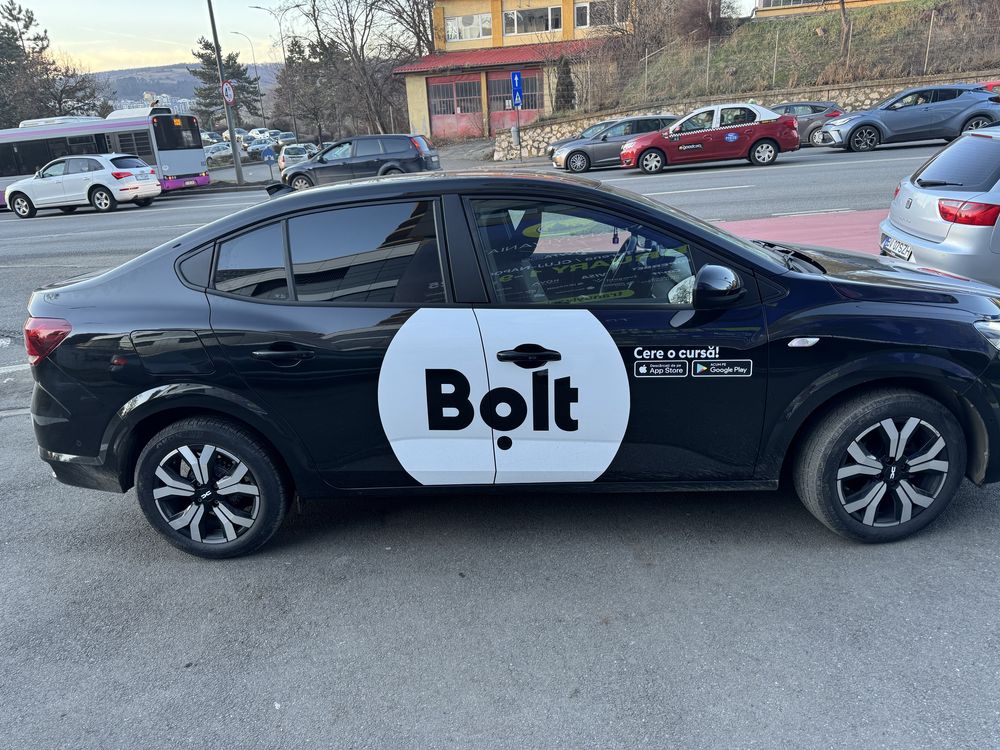 Vand dacia logan pretige 1 .0 benzina gaz
