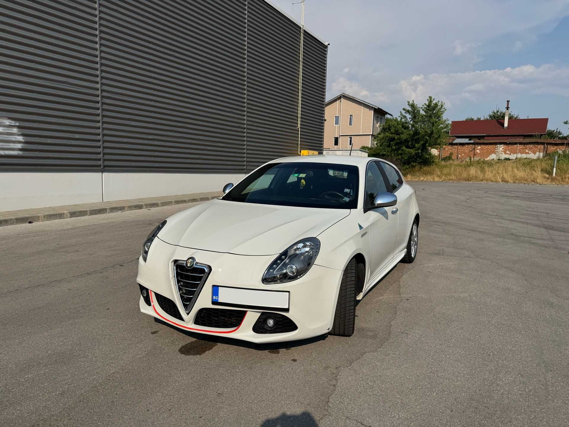 Alfa Romeo Giulietta 2.0 Бензин 2015