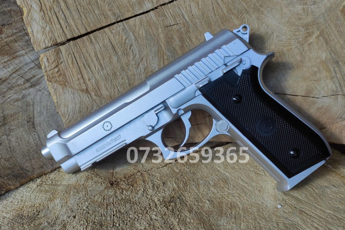 Beretta Silver 4.5jcel mai puternic pistol airsoft FULL Metal GNBB CO2