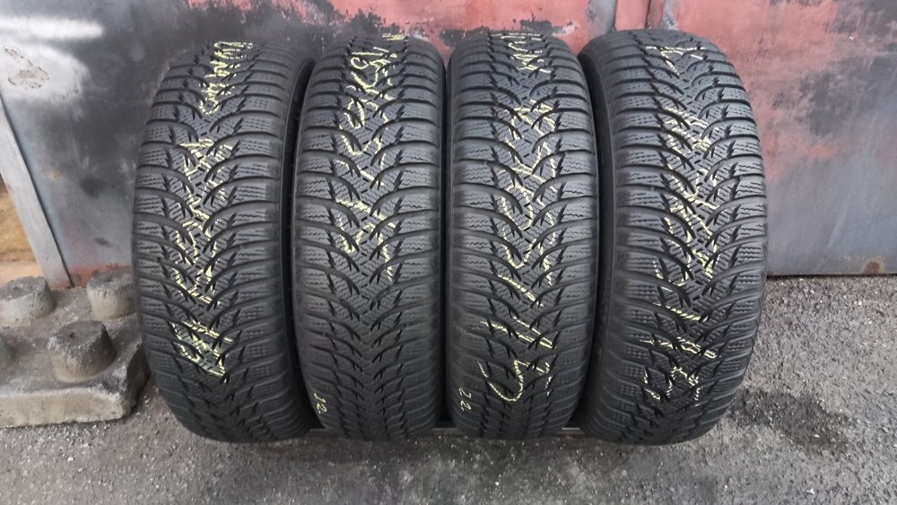 4бр. зимни гуми 185/65/15 Kumho Winter Craft 
dot22