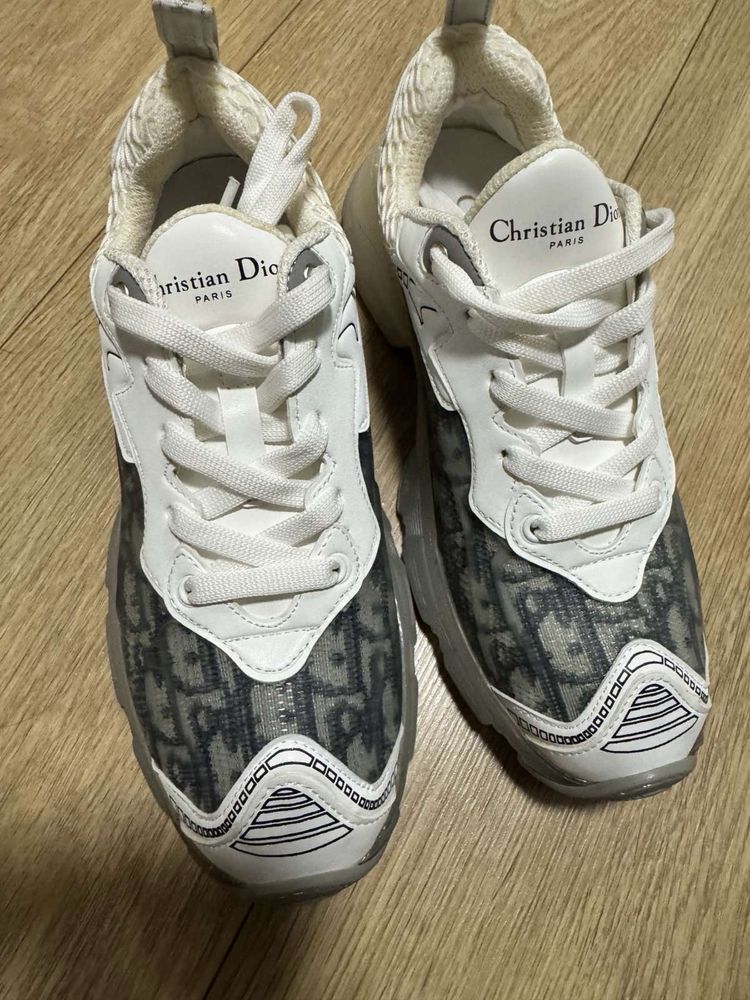 Маратонки Dior, размер 36
