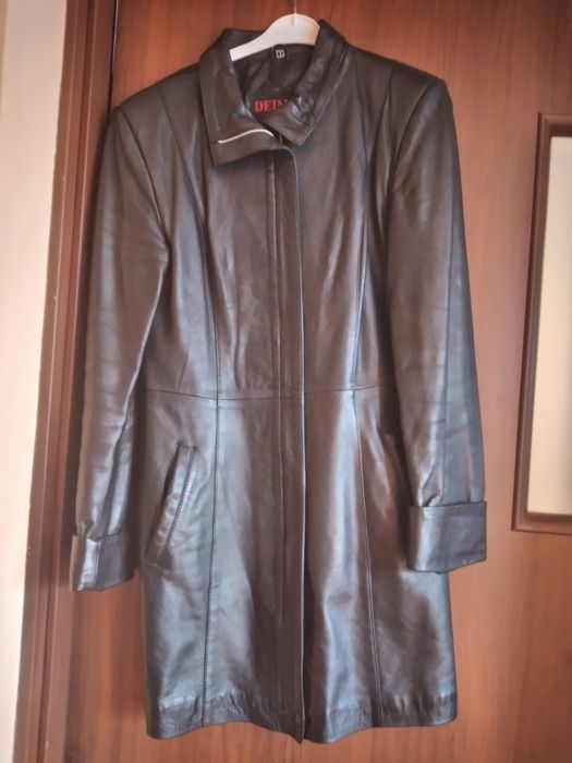 Дамско кожено манто