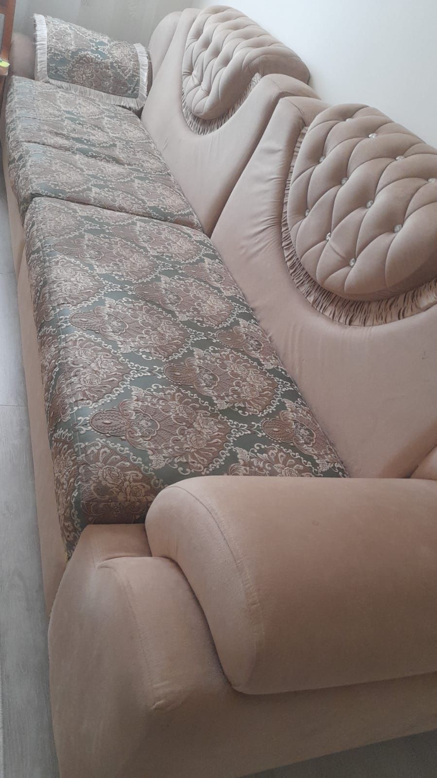 Диван для гостиной