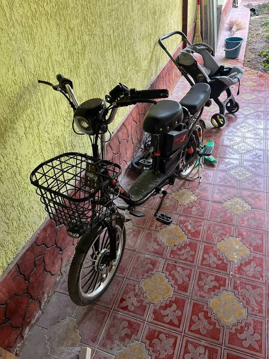 Скутер сотилади срочно