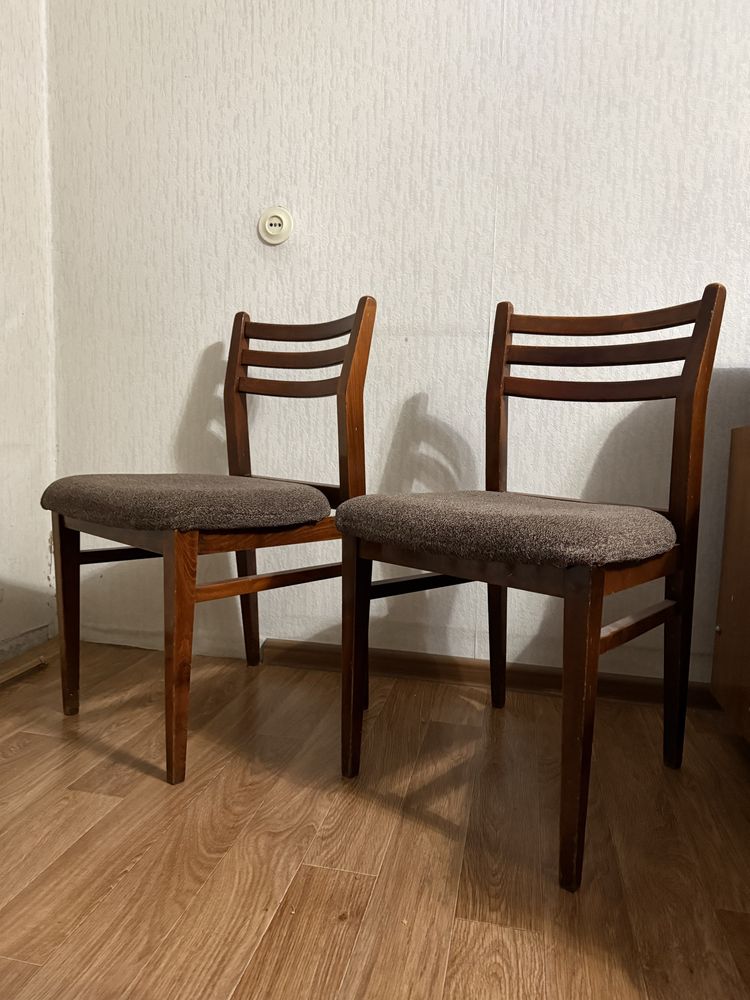 комплект мебели СССР: стол + 6 стульев