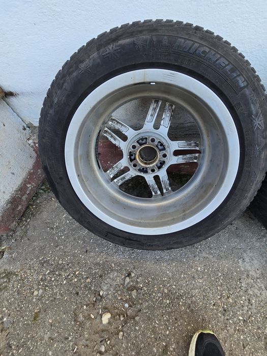Pret Fix Roti iarna BMW  F30 E90 etc.Schimb cu jante jaguar 18"
