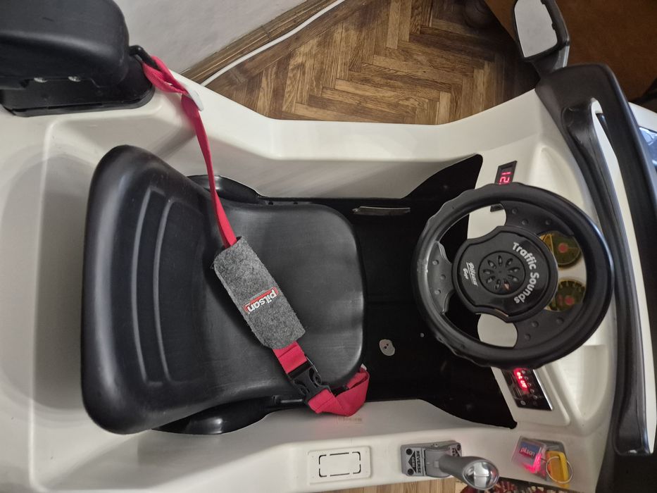 Masinuta electrica exterior