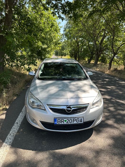 Opel astra j 1.7