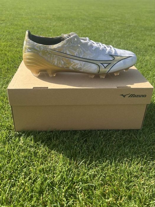 Оригинални футболни обувки Mizuno