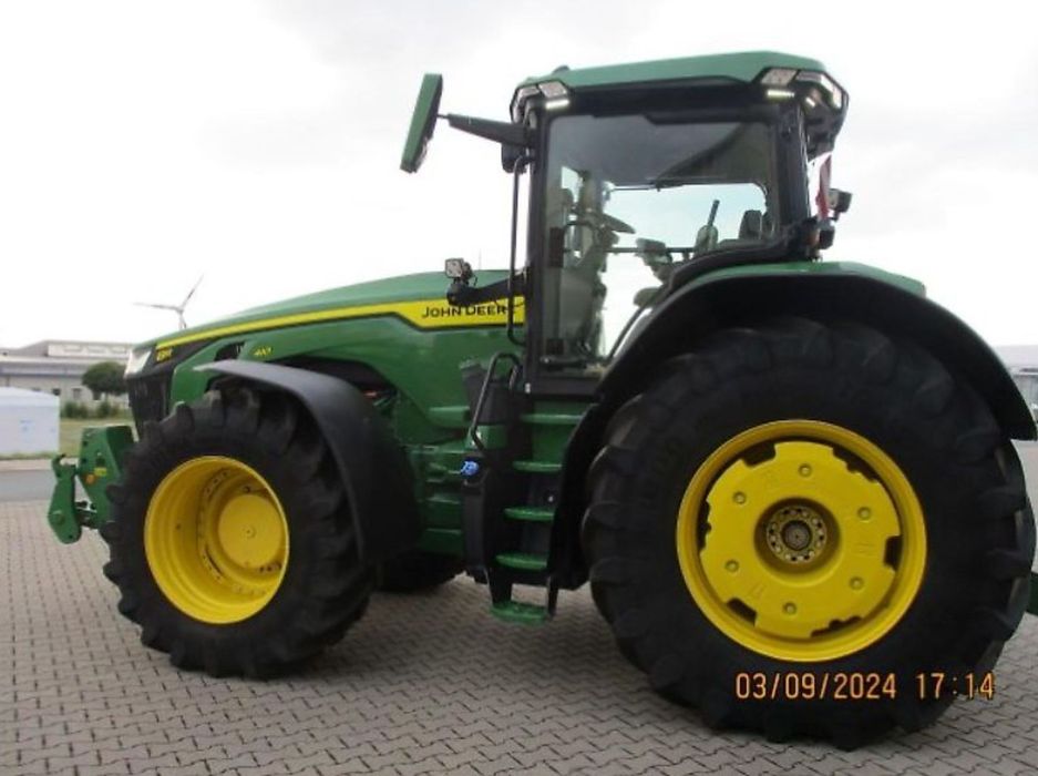John Deere 8R410 Tractor Agricol John Deere 8R410 Tractor Agricol