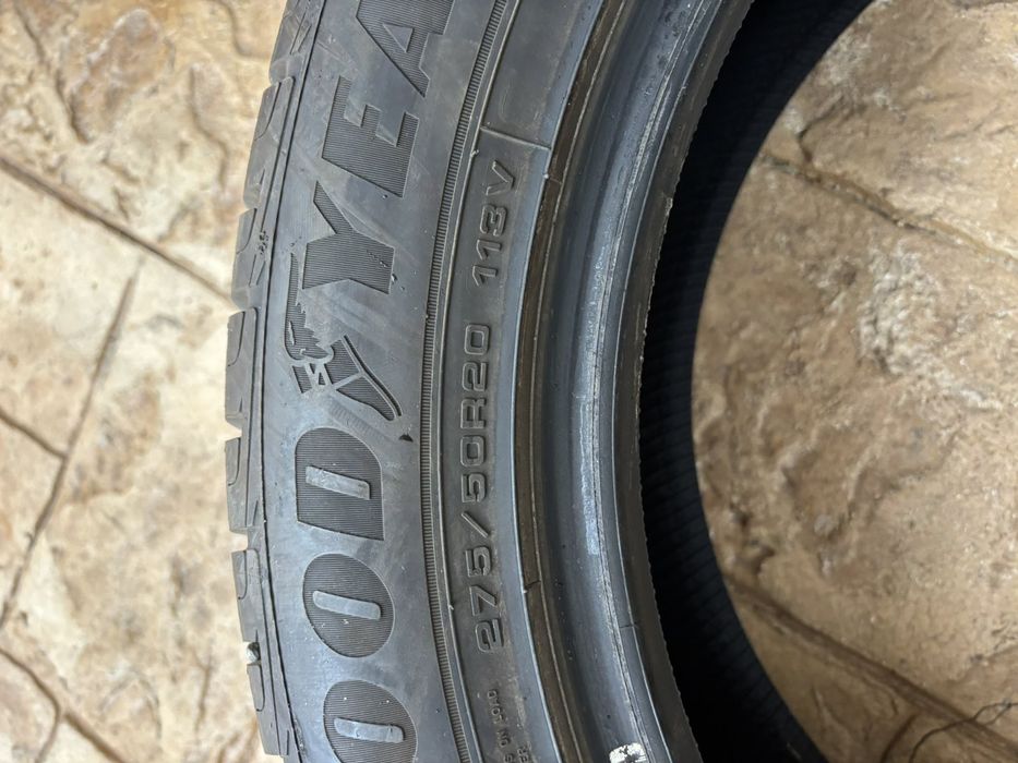 Зимни гуми ,марка goodyear
