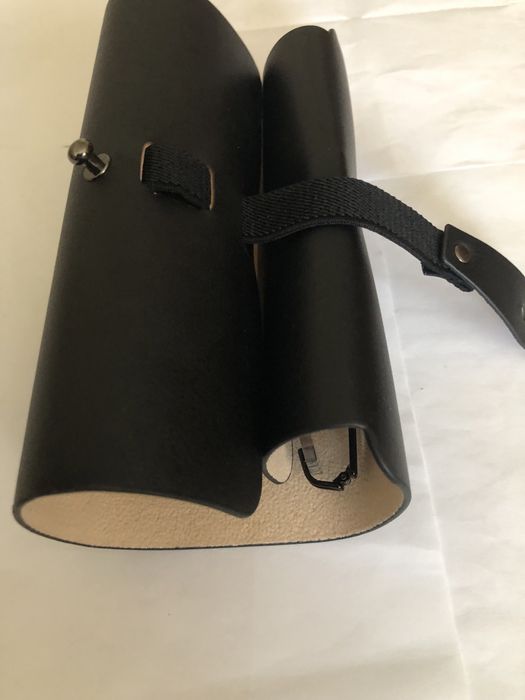 Etui suport ochelari Catch London, nou