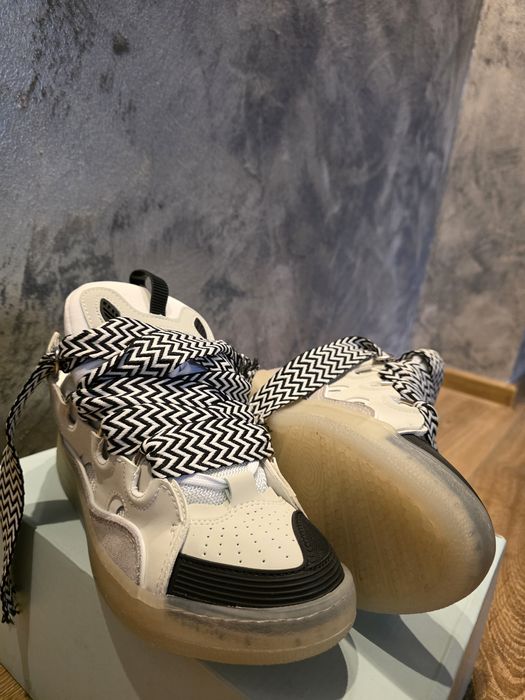 Vând Lanvin curb alb cu negru nr 43