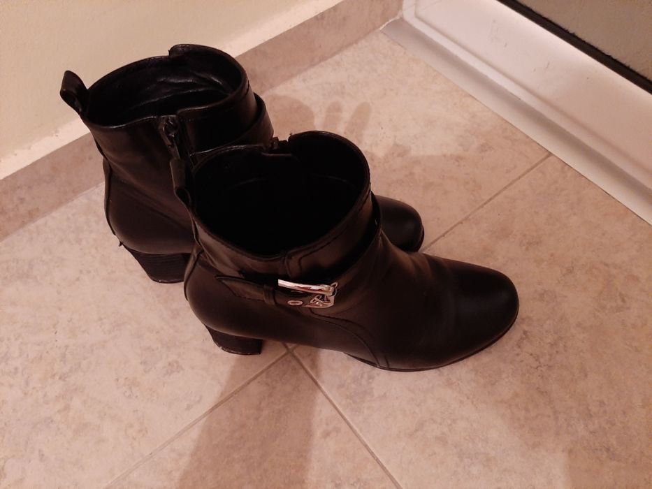 Дамски боти Hush Puppies