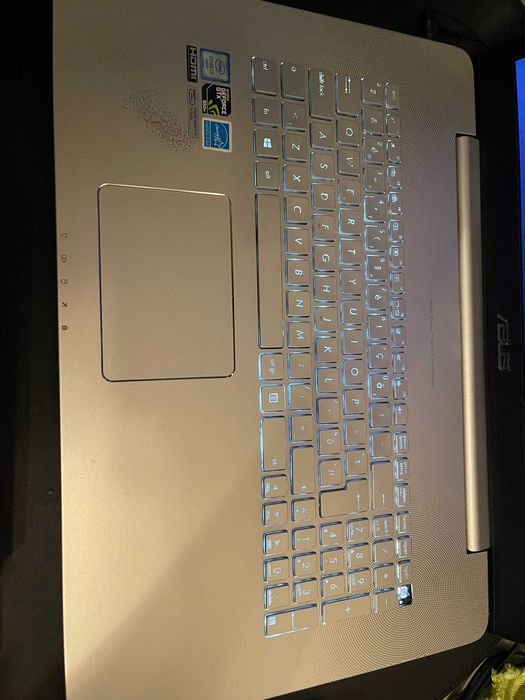 Laptop ASUS N752V i7-6700HQ 16GB RAM GTX 950M 4GB HDD+SSD 17.3”