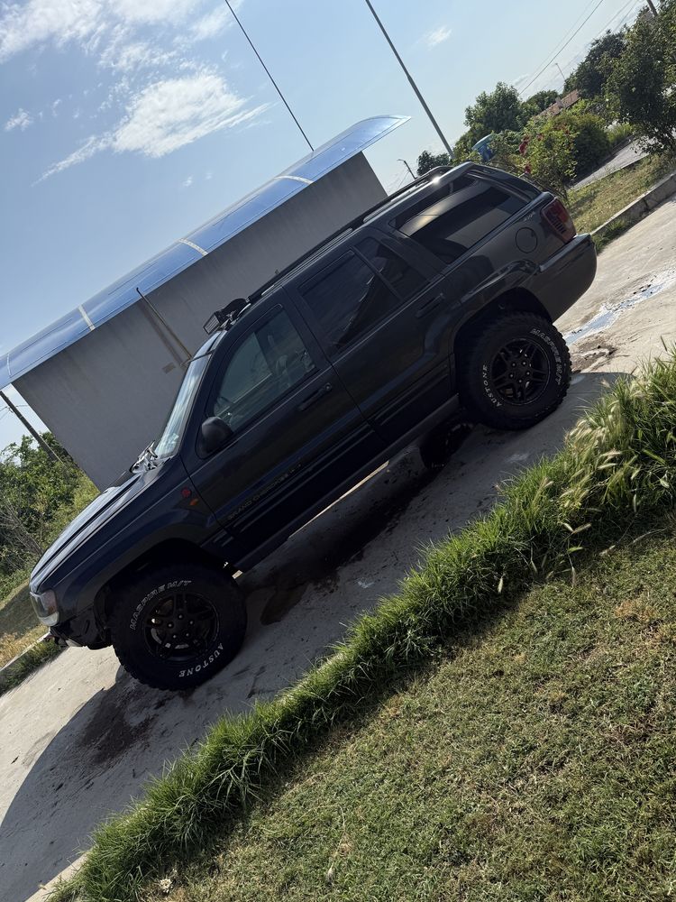 Jeep Grand Cherokee Limited 4.7 Quadra drive