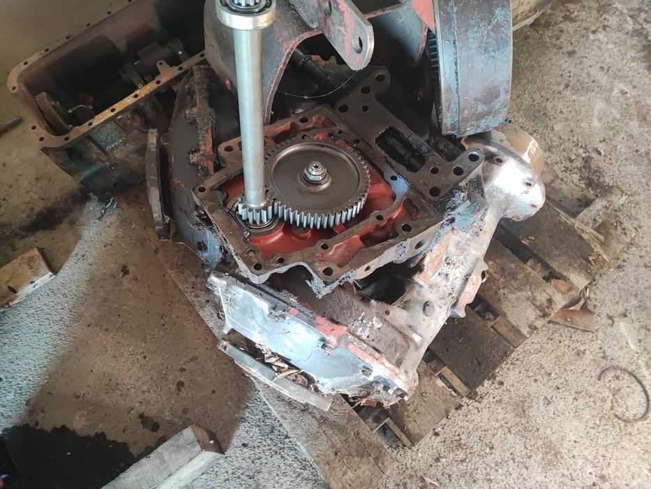 Trompe pătrate tractor fiat