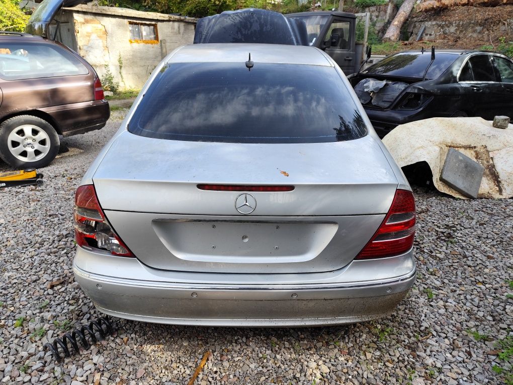 На Части Mercedes E420 W211 Avantgarde