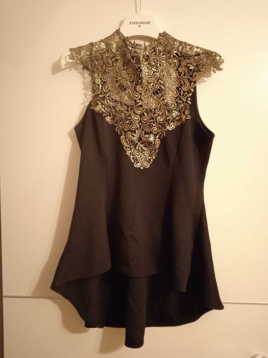 Bluza NOUA eleganta cu dantela aurie , cloșată din talie