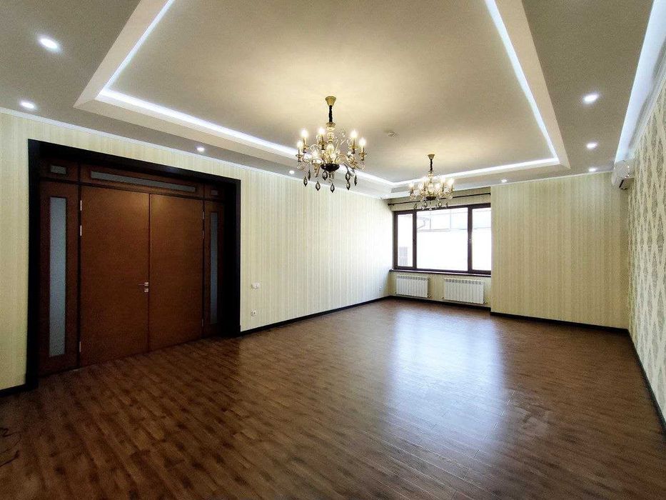 Гостиница Россия сдается дом под офис