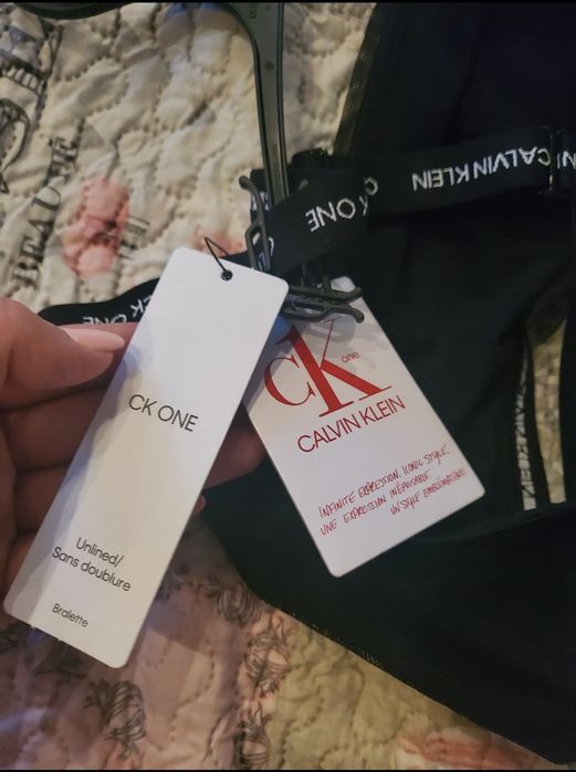 Calvin Klein сутиен