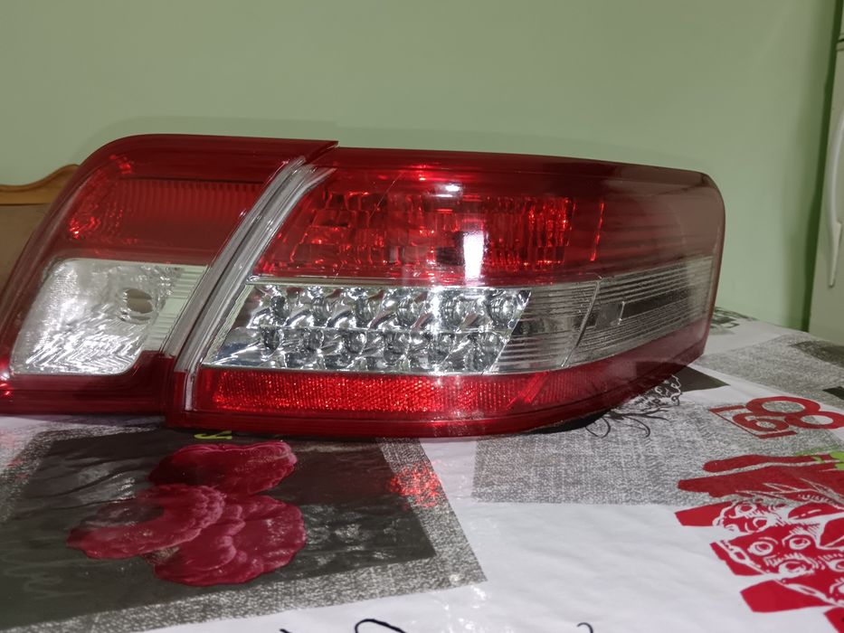 Задний стопы от TAYOTA CAMRY B/U 100$