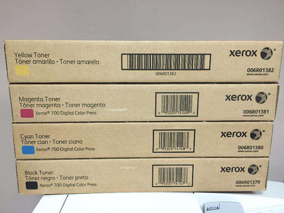 Set Toner CMYK Xerox 700/700i/770/C75/J75/560/570/C60/C70