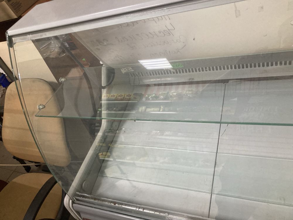 Колбасный витринный холодильник
