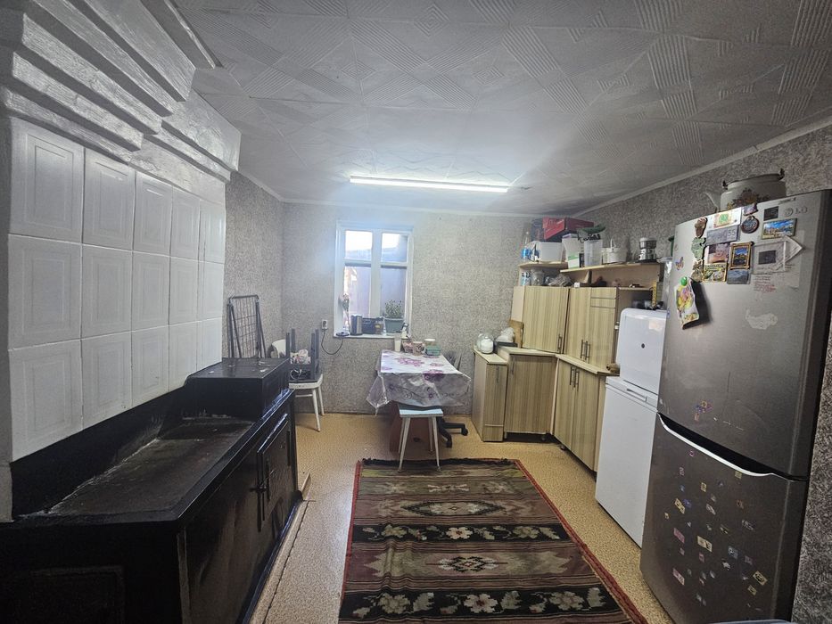 Продаю дом 4 комнаты на ЖБИ улица Боткина