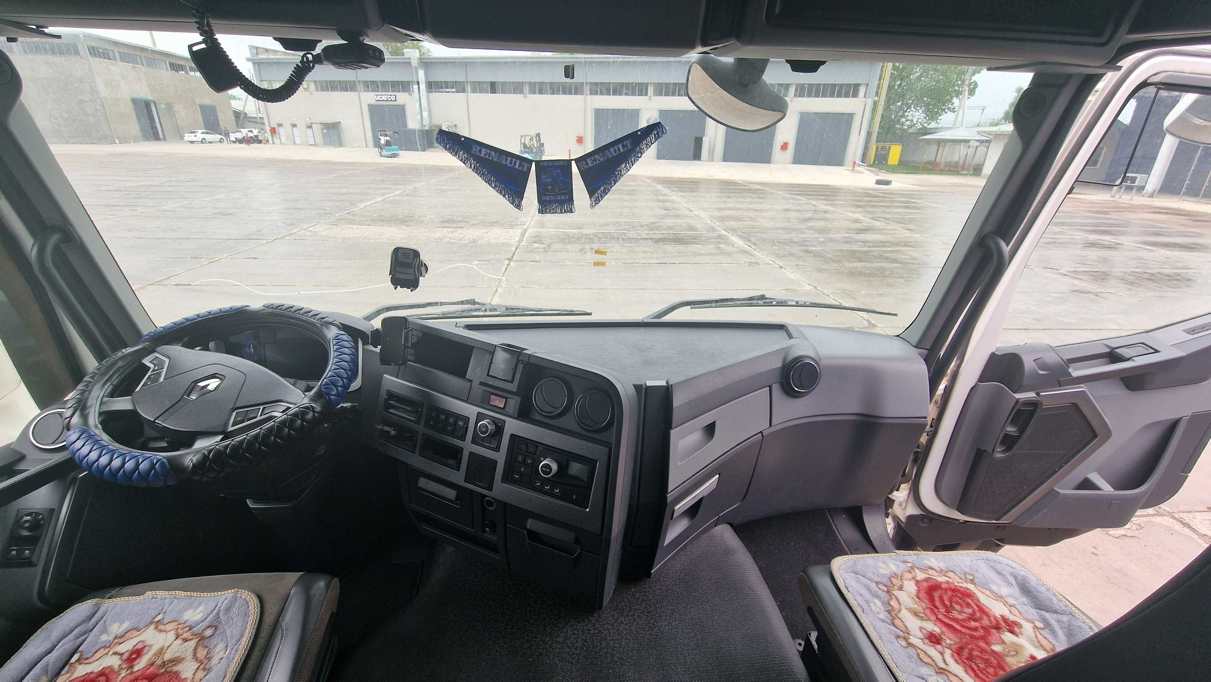 Вариантга Тягач Reno, Т-460, Евро-6, 2015г.вып. Volvo мотор+коробка