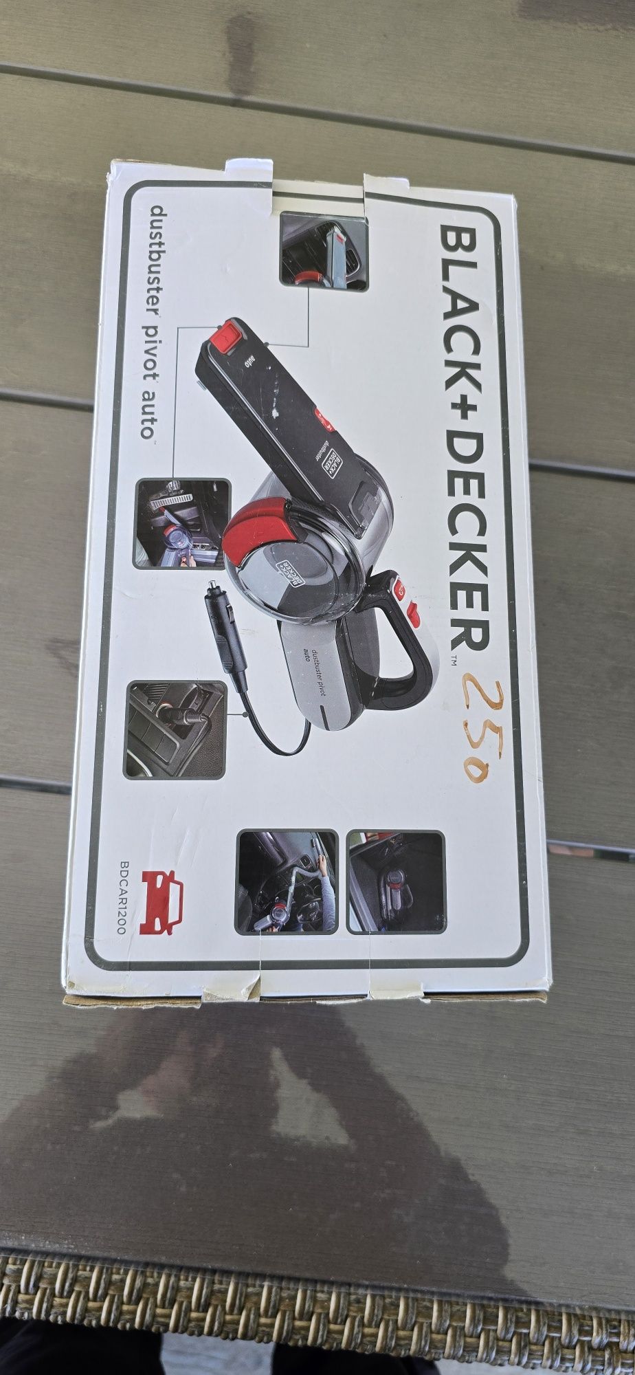 Aspirator auto Black&Decker