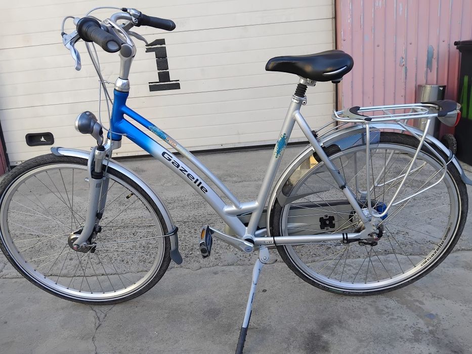 Vând bicicleta gazele din aluminiu pentru damă