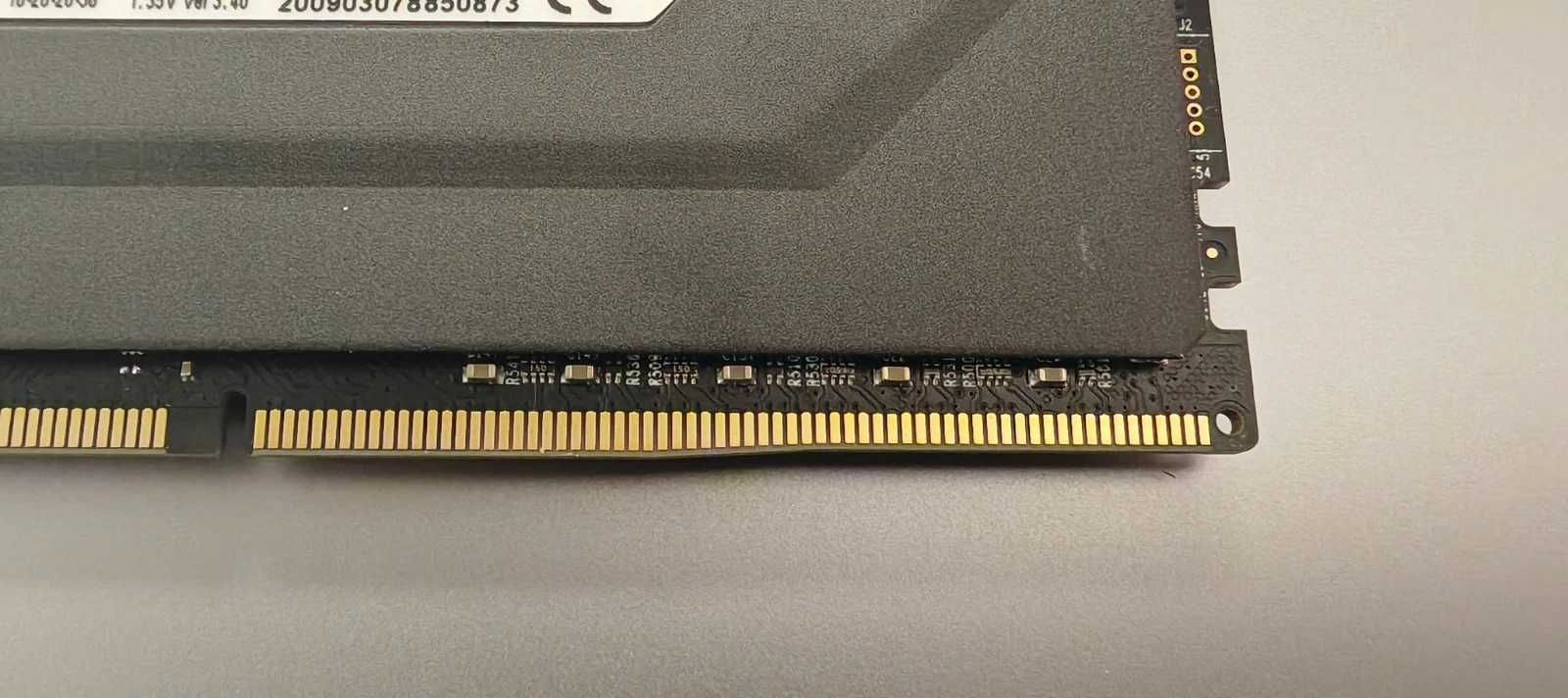 Рам памет Corsair Vengeance RGB PRO 64GB (2x32GB) DDR4 3200Mhz