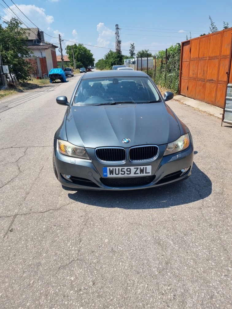 Продавам фарове за бмв е90 фейс биксенон завиващ