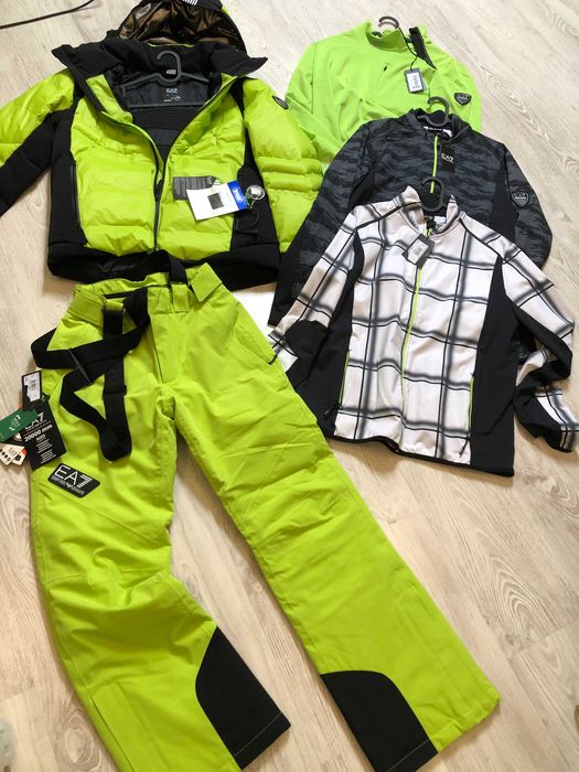 Emporio Armani EA7 costum ski S-M geaca, pantaloni, bluza, 1200 euro