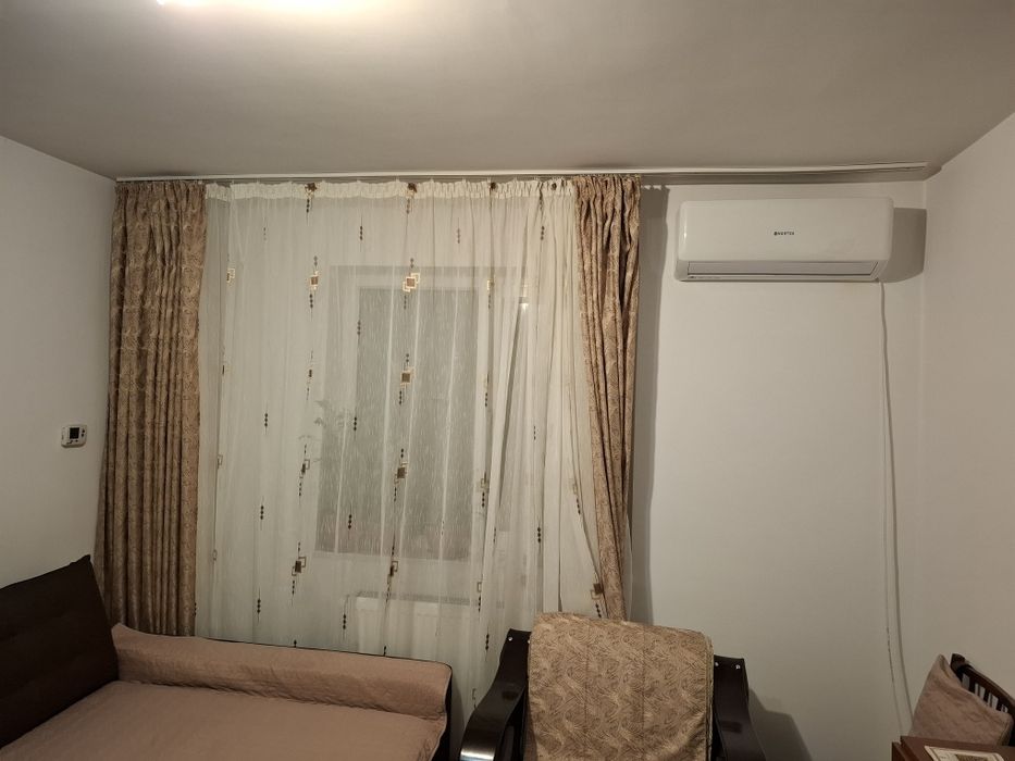 Vând apartament  cu 2 camere