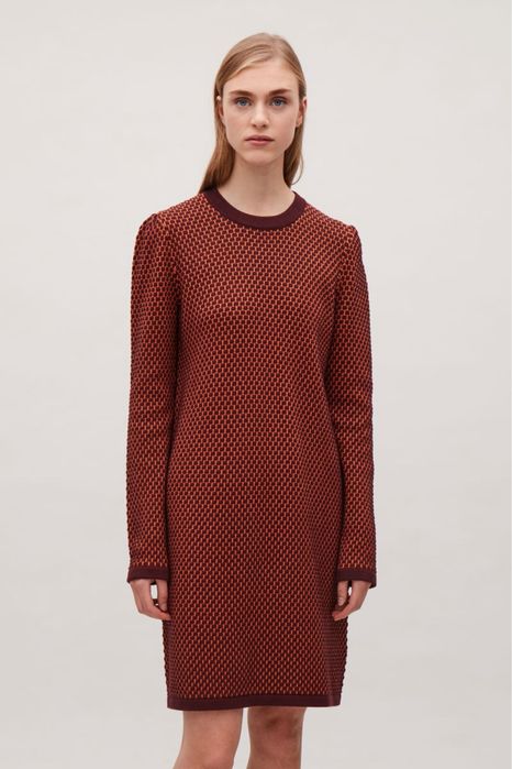 COS рокля 100% памук