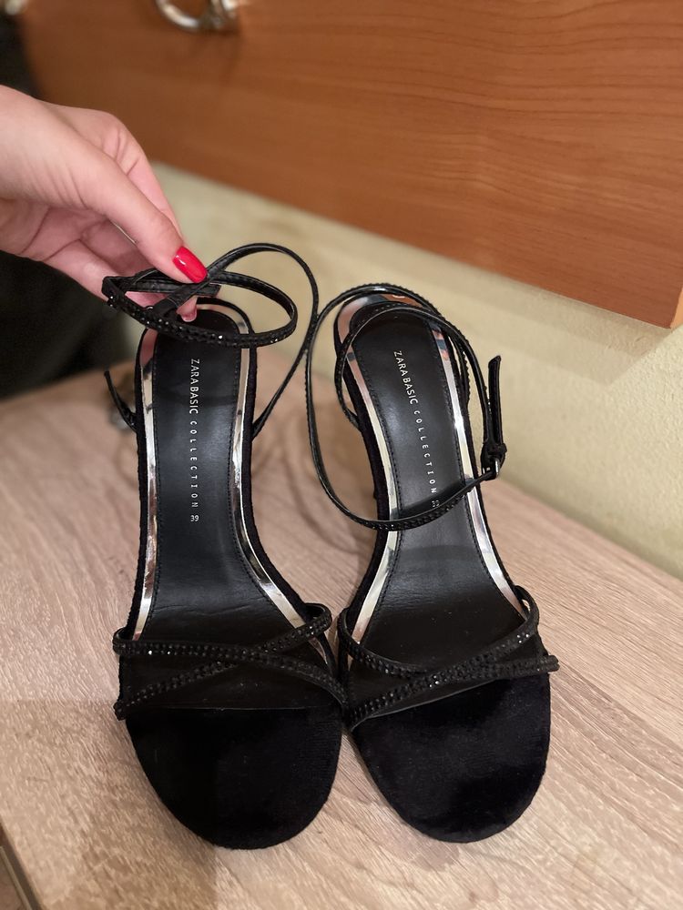 Дамски сандали ‘Zara’ на висок ток