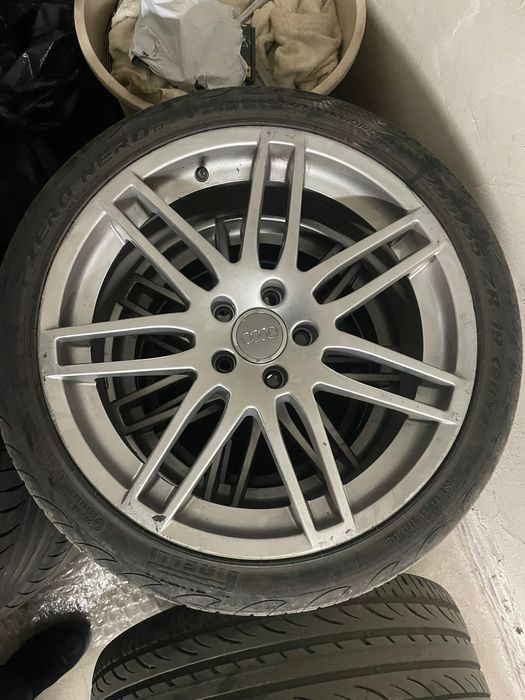 Гуми Pirelli с джанти 255/35/19