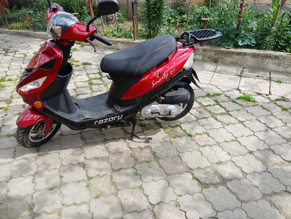 Scuter Razory Smarty R11