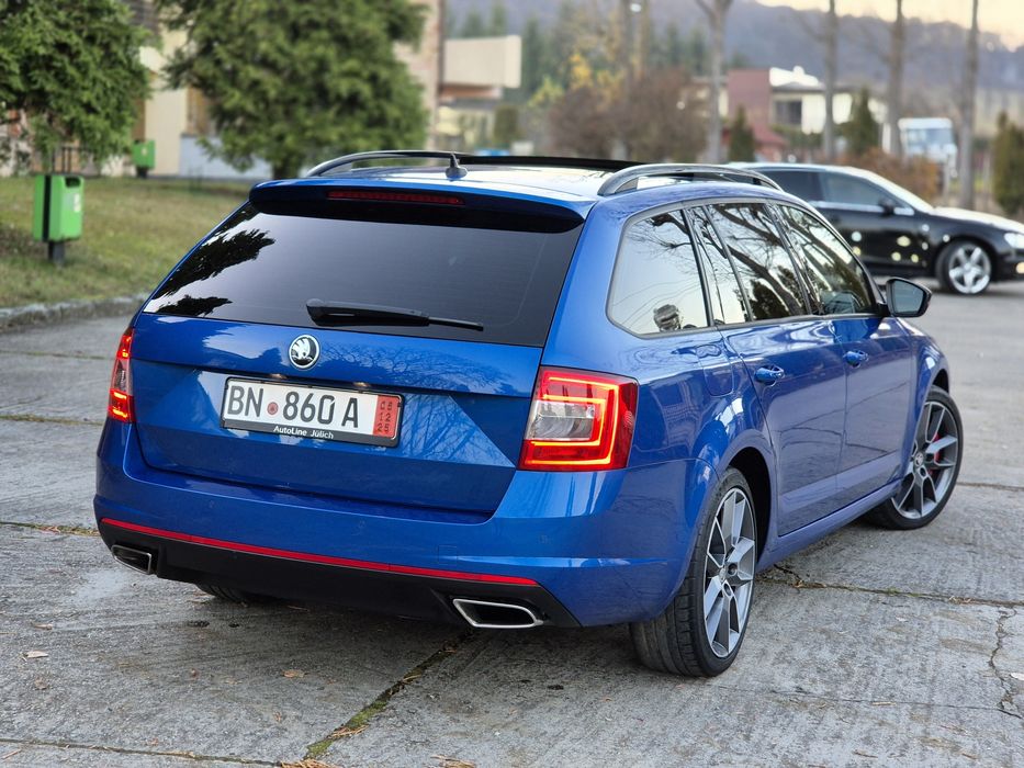 *Skoda octavia VRS
*an fab 2016
*Motor 2.0 tdi cp. 184