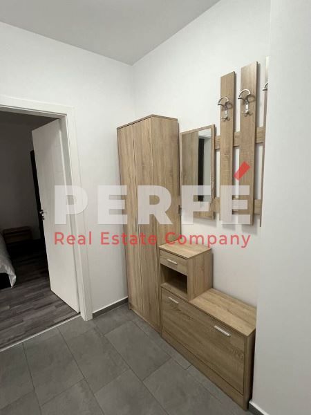 Дава се под наем Двустаен апартамент в Бургас, Изгрев - 69 кв.м за 484.5 € - Снимка #6