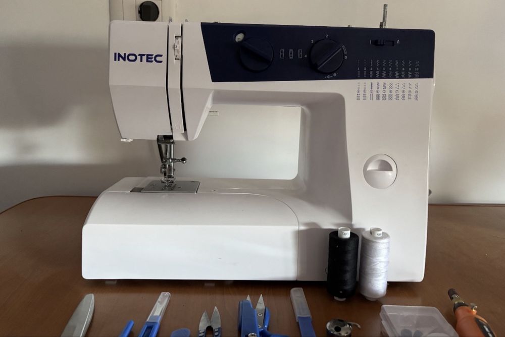 Masina de cusut Inotec