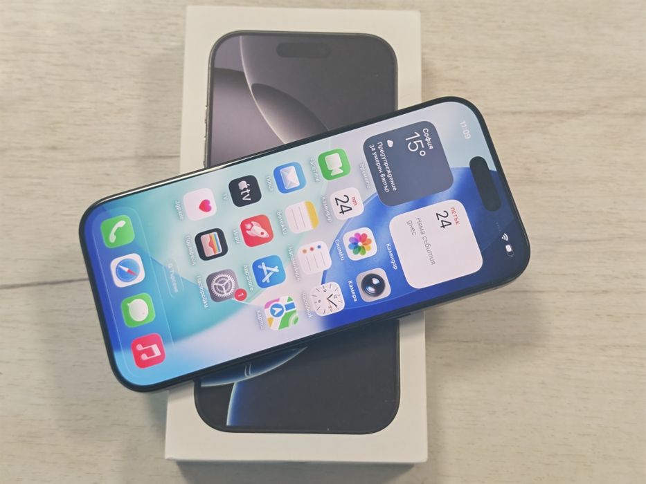 Като нов iPhone 16 Pro 128 GB Black 22м гаранция