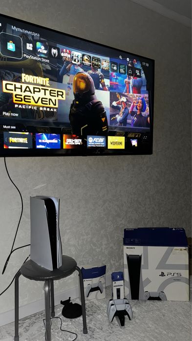 Продам Пс 5 с играми фифа 26 юфс 5 гта мк