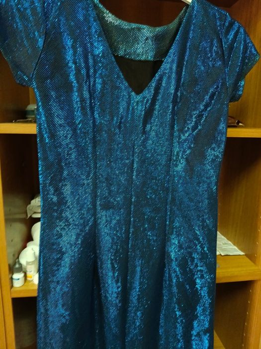 Платья песочный  вечерний